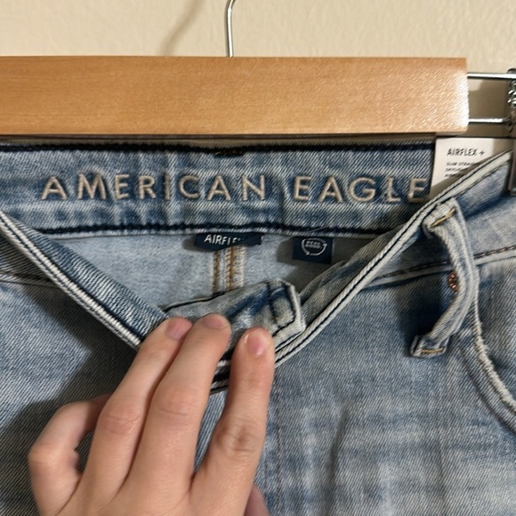 NWT AE Airflex + Slim Straight Light Wash Jeans 36/30 - Picture 2 of 7